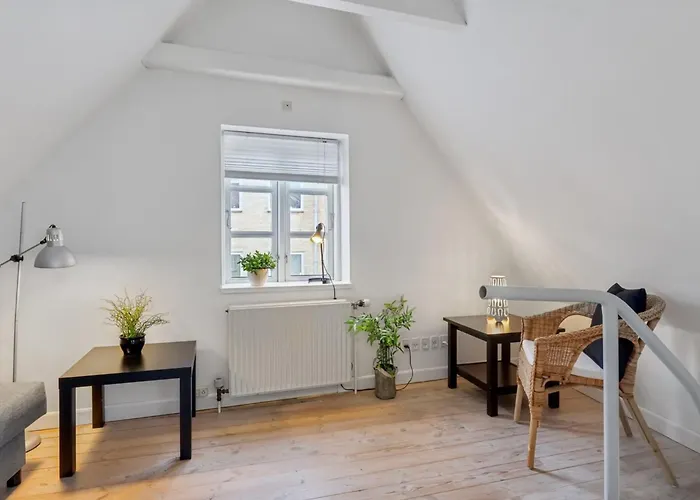 Semesterbostad Zezilie - 500m From The Sea By Interhome